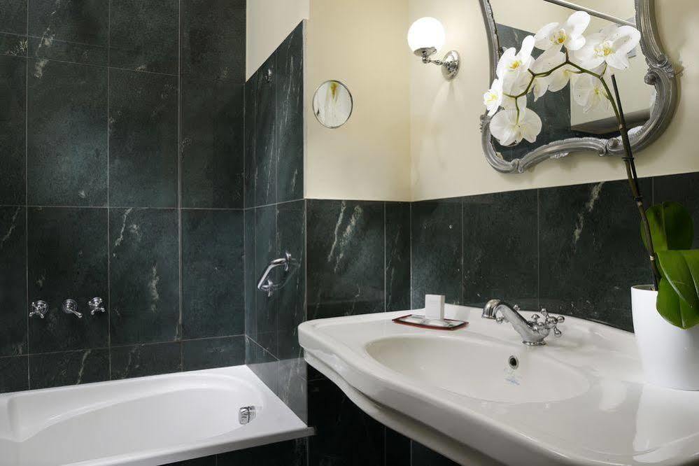 Titano Suites Σαν Μαρίνο Εξωτερικό φωτογραφία